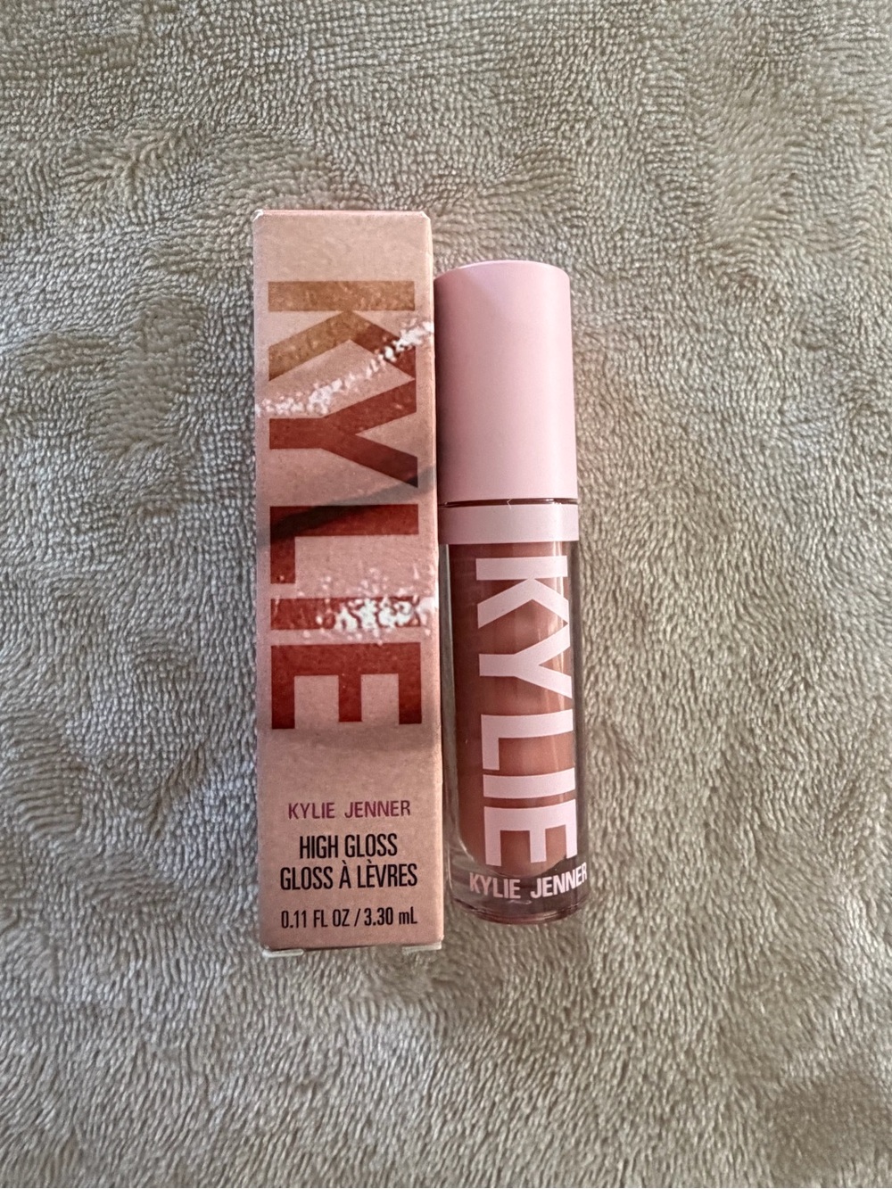 KYLIE COSMETICS High Gloss - Shade 319 Diva (0.11 oz) NIB